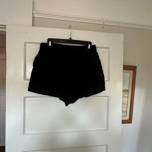 Reformation Mila Linen Short Large